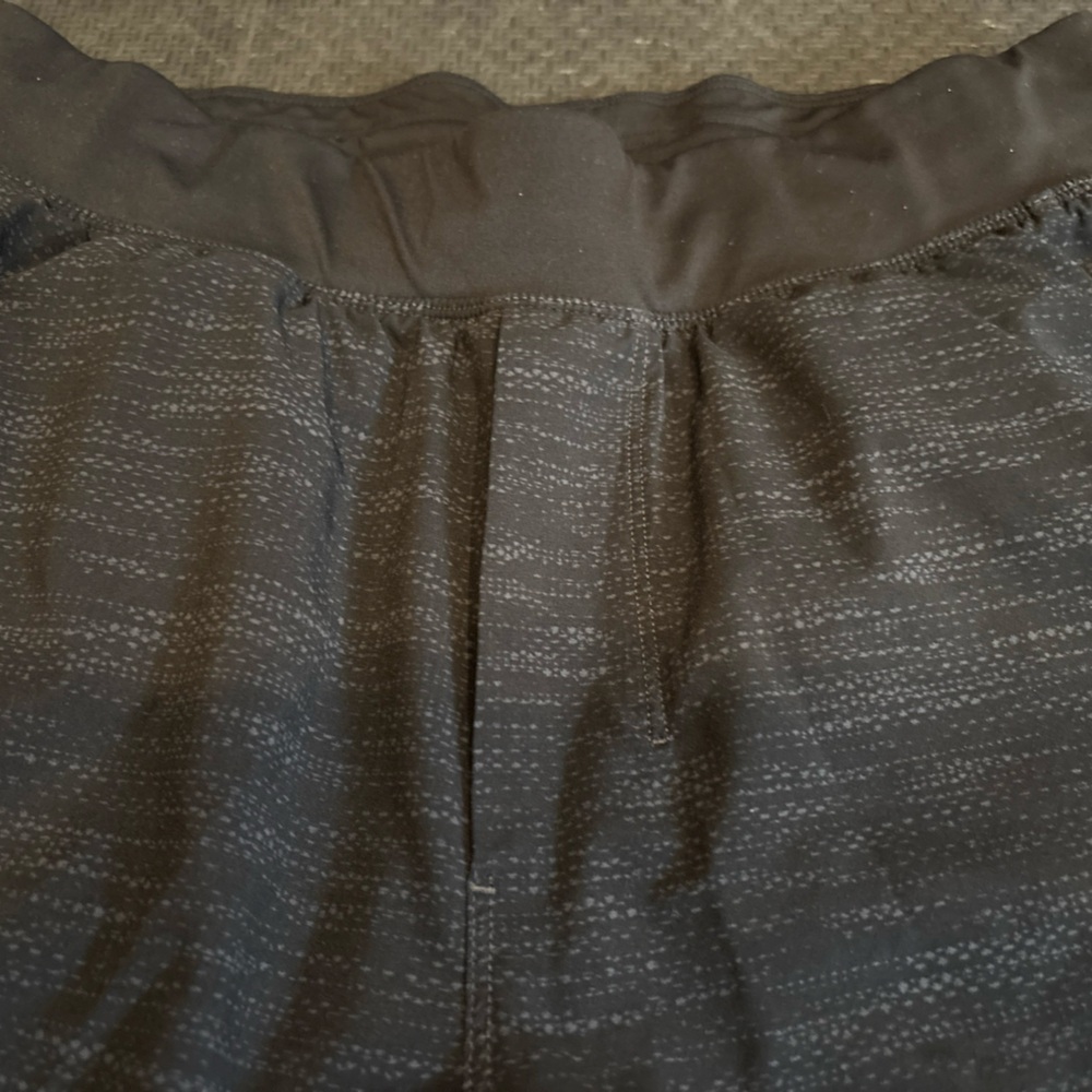 Lululemon License to Train Linerless Short 7” Black Men’s Size M - Picture 2 of 6